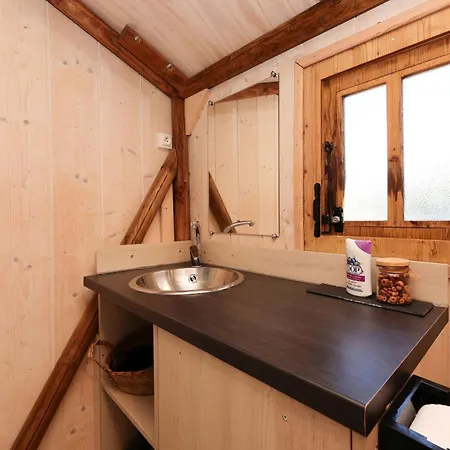 Lodge Le D'adelaide - Repos & Evasion *